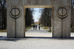 A la reşerş de Brancusi