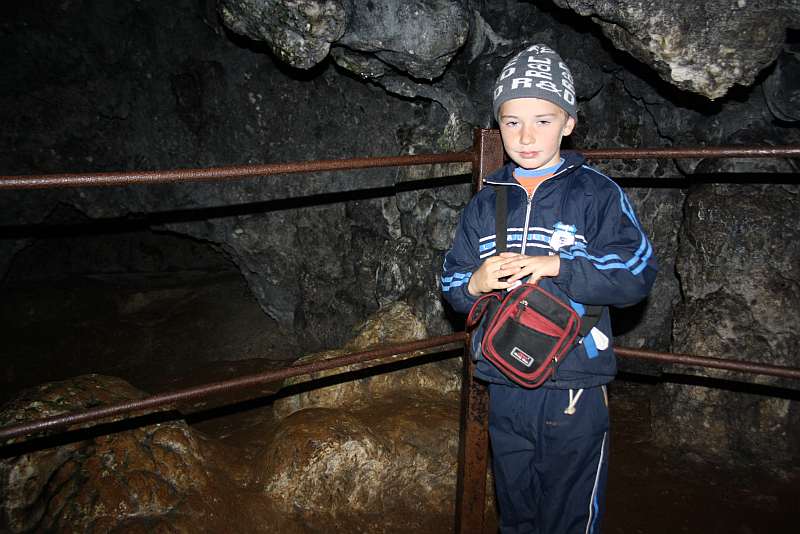 Vladis, ghidușul din Peștera Dâmbovicioarei