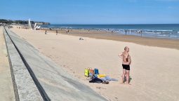 Omaha beach, astăzi deschisă și celor mai puțin pregătiți să debarce