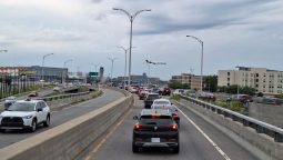 Autostrada văzută din autocarul spre Ottawa