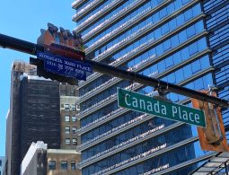 Komagata Maru sunt indienii ăia pe care Canada nu a vrut să-i primească în 1914