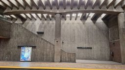 Stația de metrou de la stadion